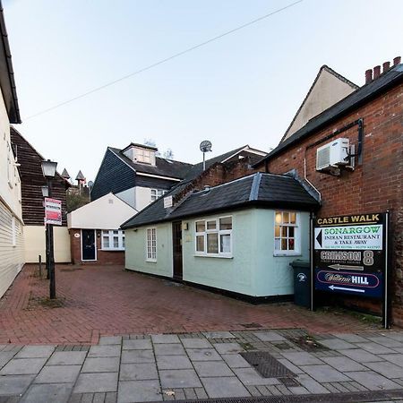 스탠스테드마운트핏체트 Spacious 2Br Flat In Stansted 아파트 외부 사진