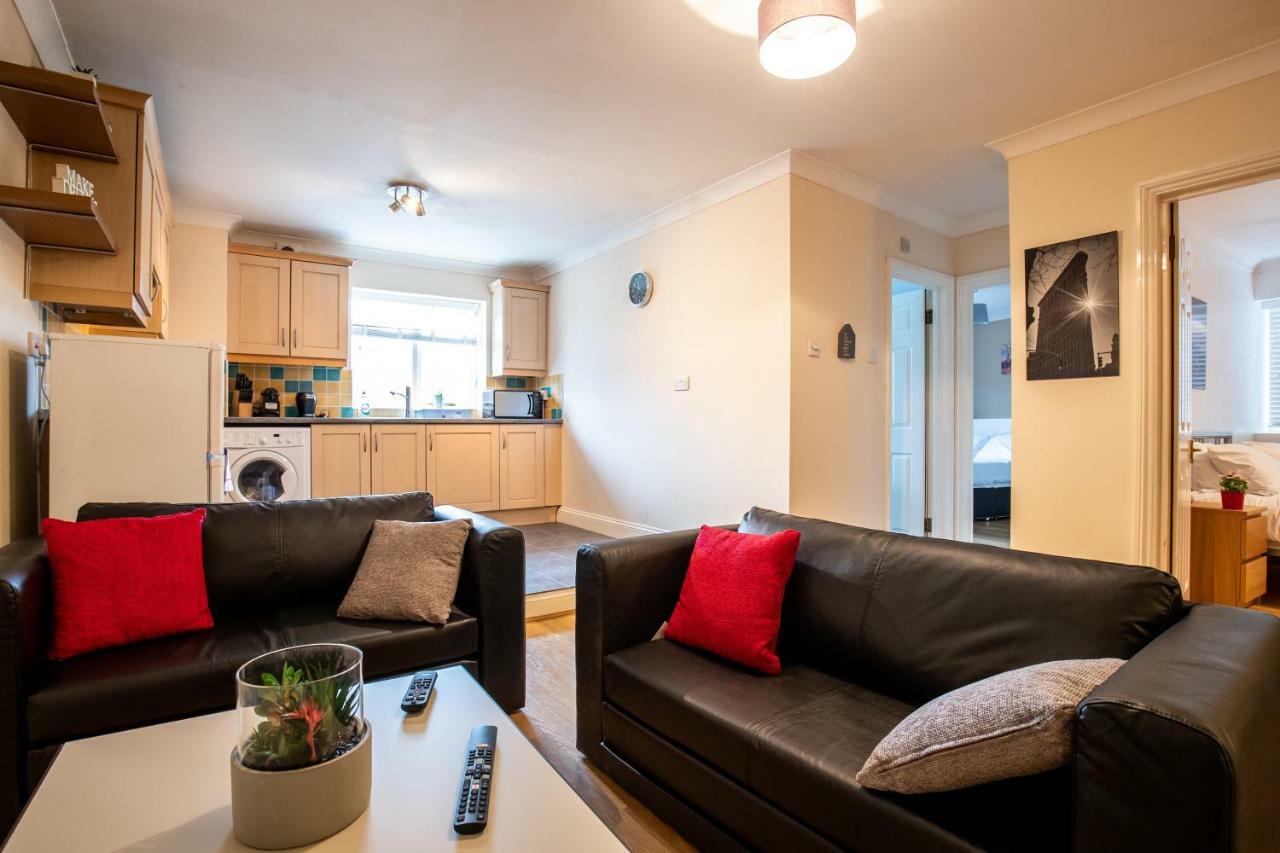 스탠스테드마운트핏체트 Spacious 2Br Flat In Stansted 아파트 외부 사진